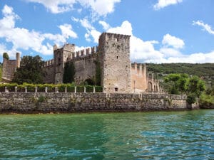 Die Scaliger Festungsanlage in Torri del Benaco
